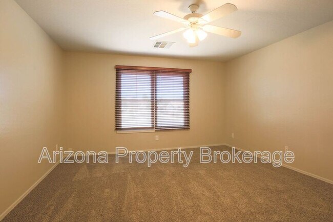 Building Photo - 16862 N 182nd Ln