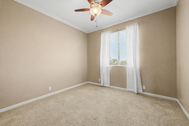 Building Photo - 6029 W Morrow Dr