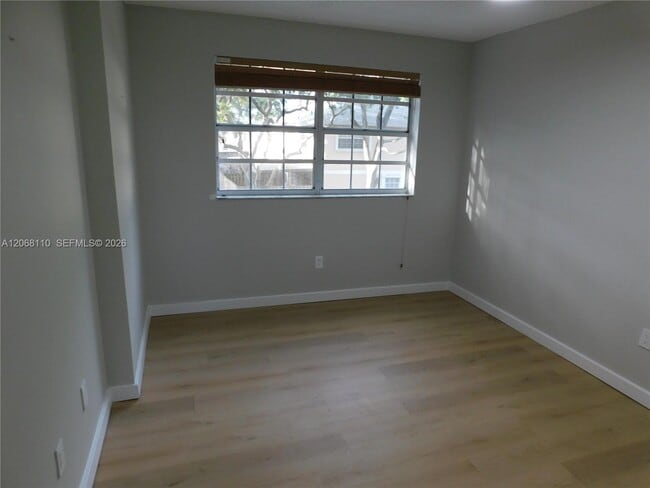 Building Photo - 12164 SW 52nd Pl