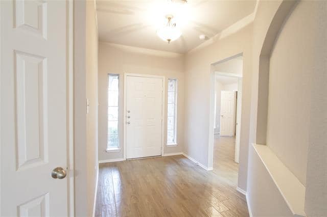 Building Photo - 8960 Riscky Trl