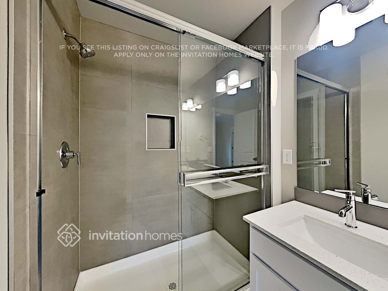 Building Photo - 6505 47th Ave NE