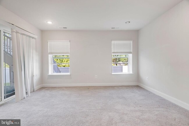 Building Photo - 7316 Hargrove Ct