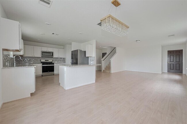 Building Photo - 25406 Cheshire Knoll St