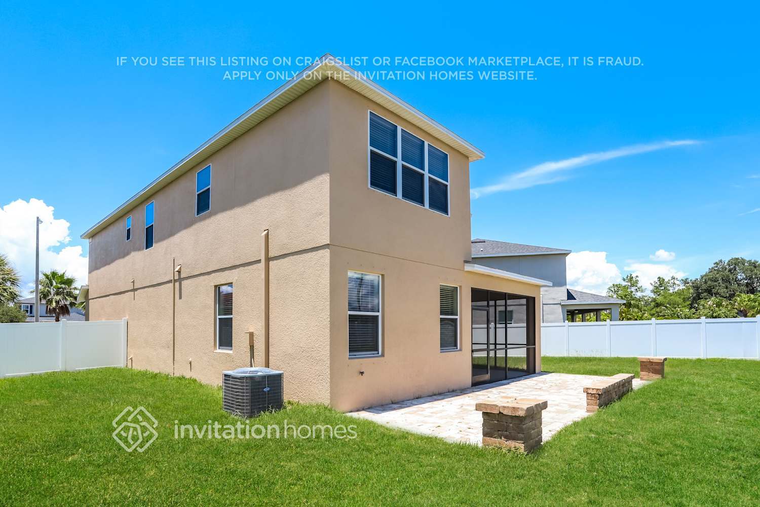 Building Photo - 8311 Round Leaf Ln