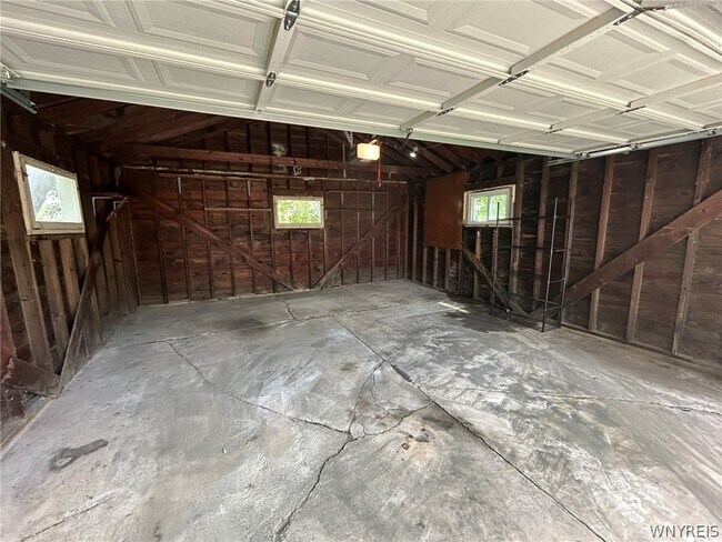 Building Photo - 1835 Military Rd