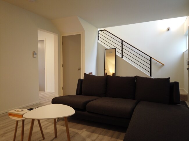 Building Photo - 1605 South Main St