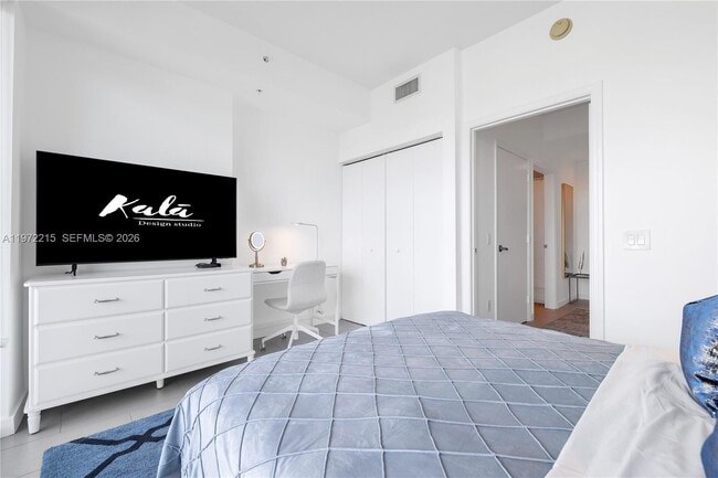 Building Photo - 60 SW 13th St