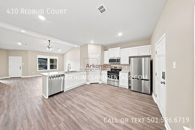 Building Photo - 410 Redbud Ct