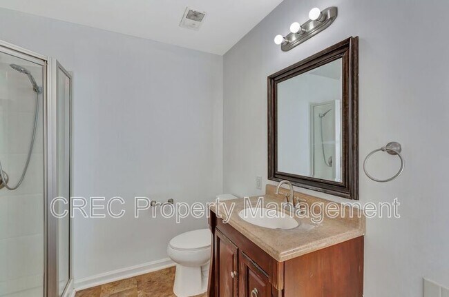 Building Photo - 3019 Woodington Pl