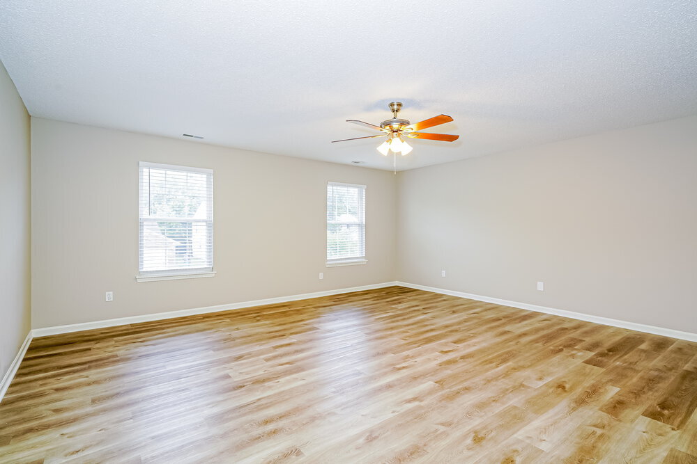 Building Photo - 9005 Lighthorse Dr