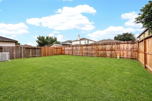Building Photo - 20722 Fair Castle Dr