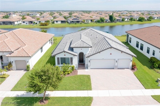 Building Photo - 5073 Rimini Ave