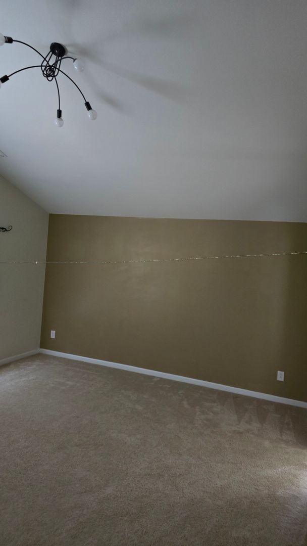 Building Photo - Spacious 4-Bedroom Home in Fiddlers Glenn ...