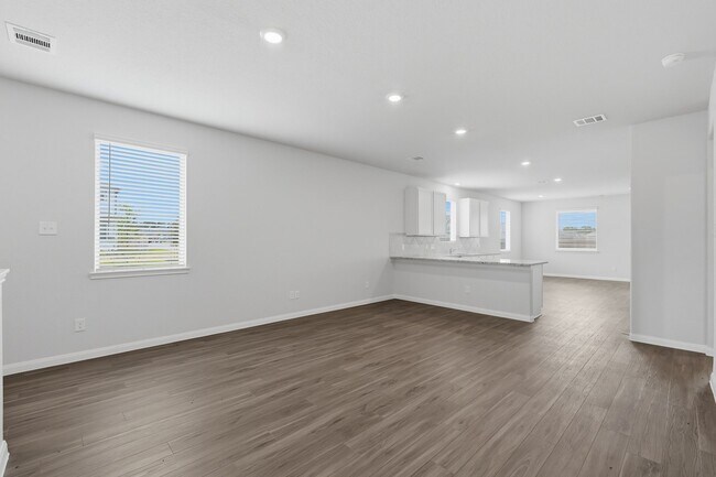 Building Photo - 2405 Bray Head Dr