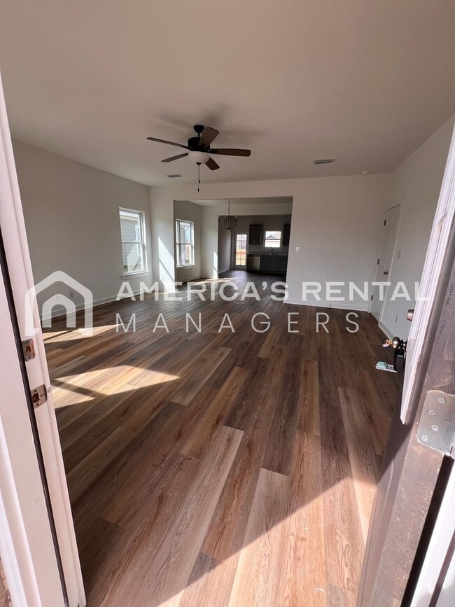 Building Photo - New Construction Home for Rent in Robertsdale, AL!!!