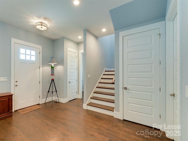 Building Photo - 3024 Yadkin Ave