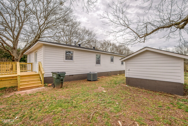 Building Photo - 1740 Bold Springs Rd