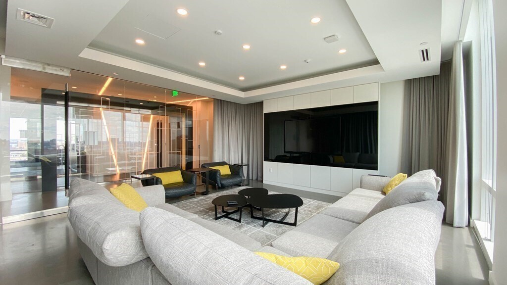 Building Photo - 188 Brookline Ave