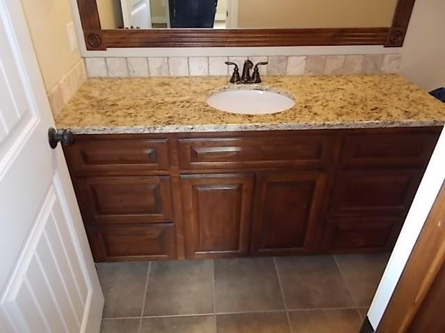 Building Photo - 1326 Briar Cliff Path