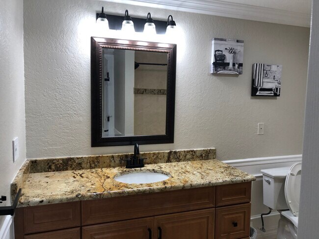 Building Photo - 23640 Walden Center Dr