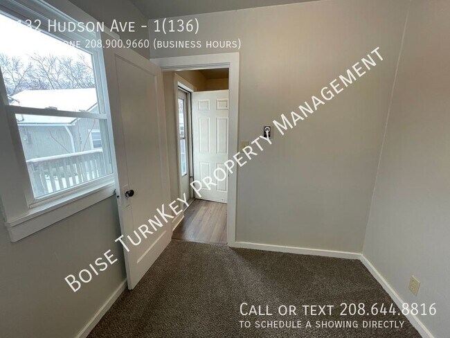 Building Photo - 132 Hudson Ave
