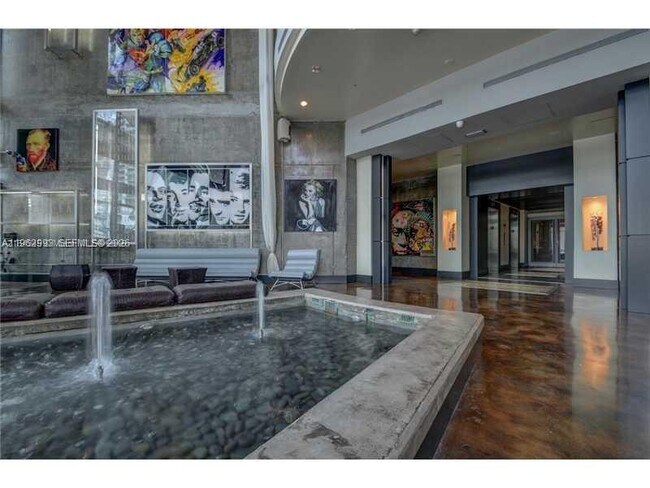 Building Photo - 690 SW 1st Ct