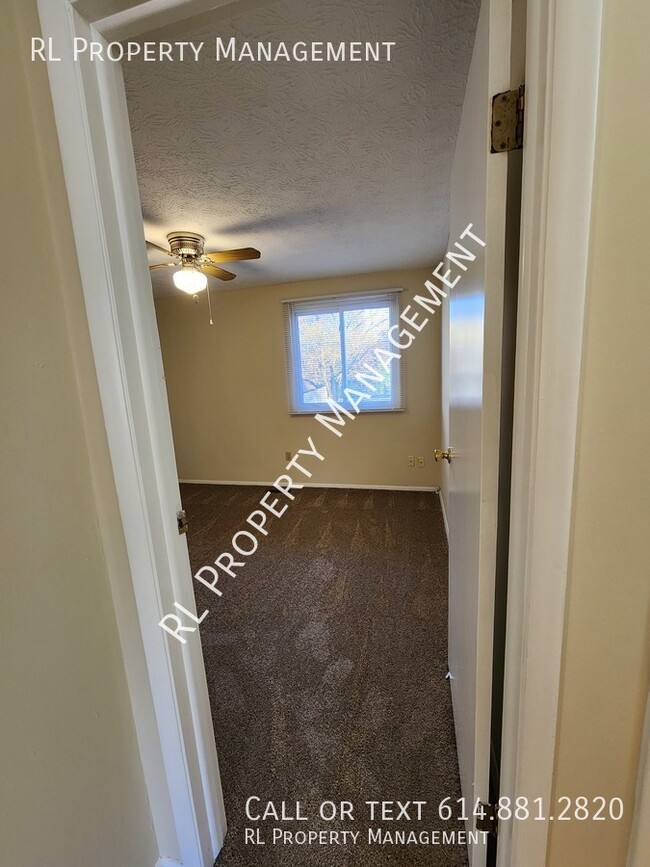 Building Photo - Spacious home in Lake Darby