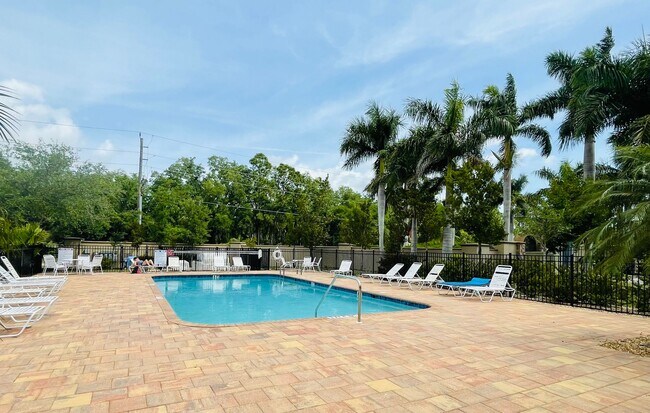 Building Photo - 15321 Mille Fiore Blvd