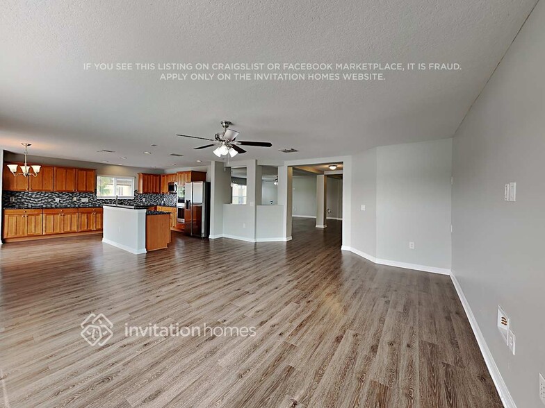 Building Photo - 3305 Whistling Trail
