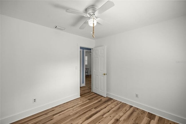 Building Photo - 3708 NE 25th Ave