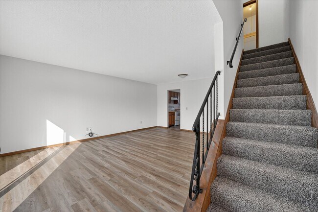 Building Photo - 2755-2761 Scarlet Oak