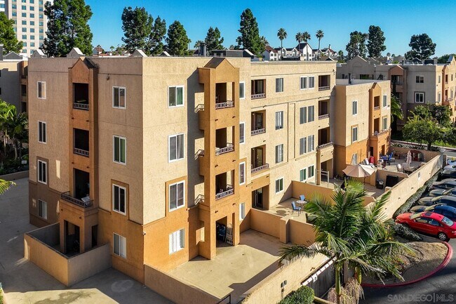 Primary Photo - 3550 Lebon Dr