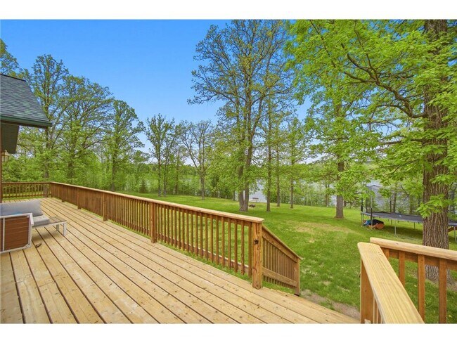 Building Photo - 17079 Paw Print Dr