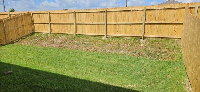 Building Photo - 6813 Toby St