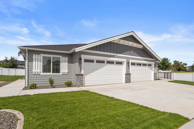 Building Photo - 1309 N Tschirley Rd