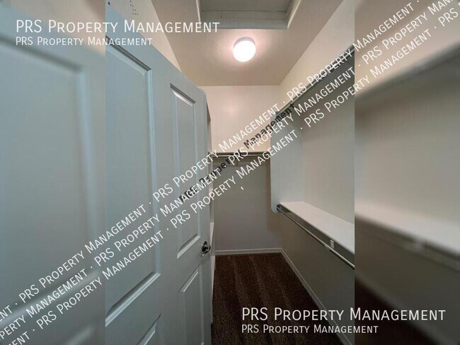 Building Photo - 3120 E Patrick St