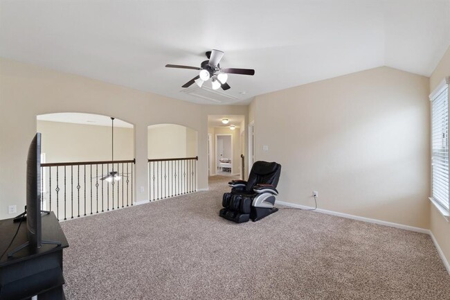 Building Photo - 29022 Crystal Rose Ln