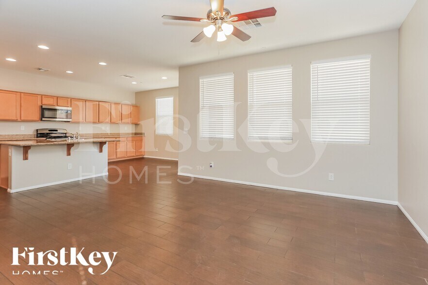 Building Photo - 7506 Edgartown Harbor St