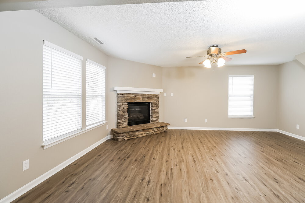 Building Photo - 2011 Dunsmore Ln