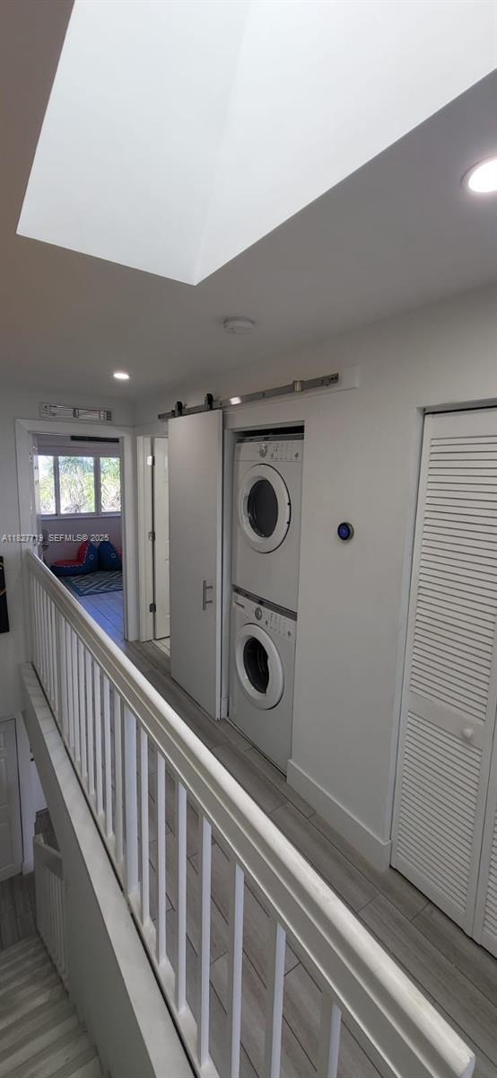 Building Photo - 1550 S Ocean Dr