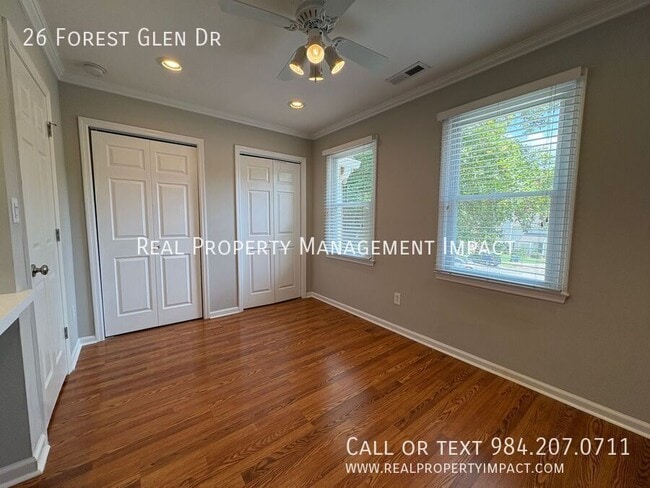 Building Photo - 26 Forest Glen Dr