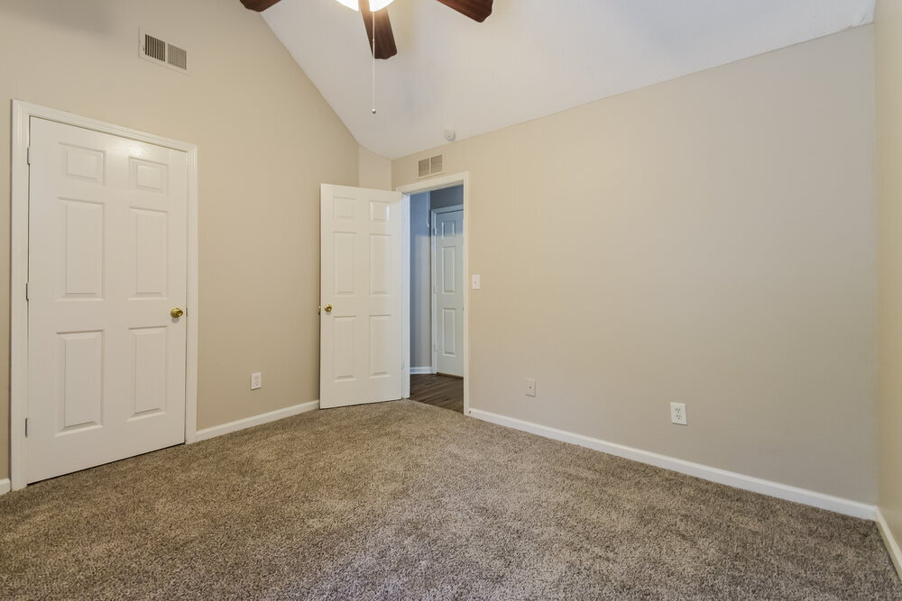 Building Photo - 58 Carrie Dr