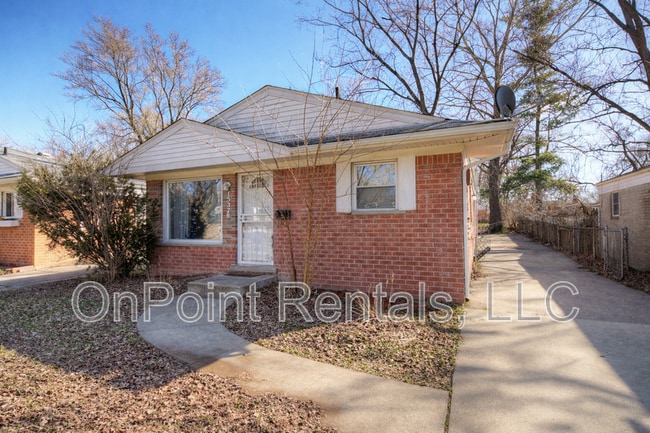 Building Photo - 15378 Wormer Ave