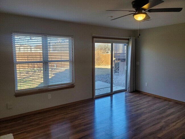 Building Photo - Outstanding Single Family Home in Bel aire