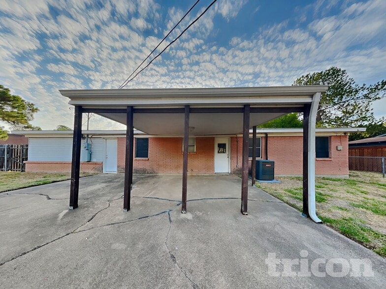 Building Photo - 1141 Reed St