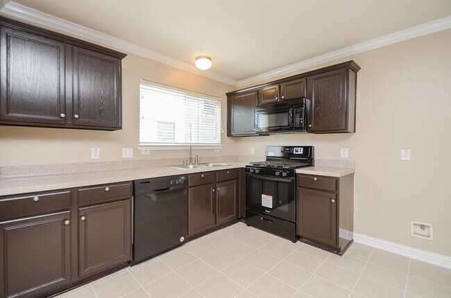 Building Photo - 20929 Patriot Park Ln