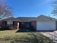 Building Photo - 3 Bedroom, 2 Bathroom in Nixa