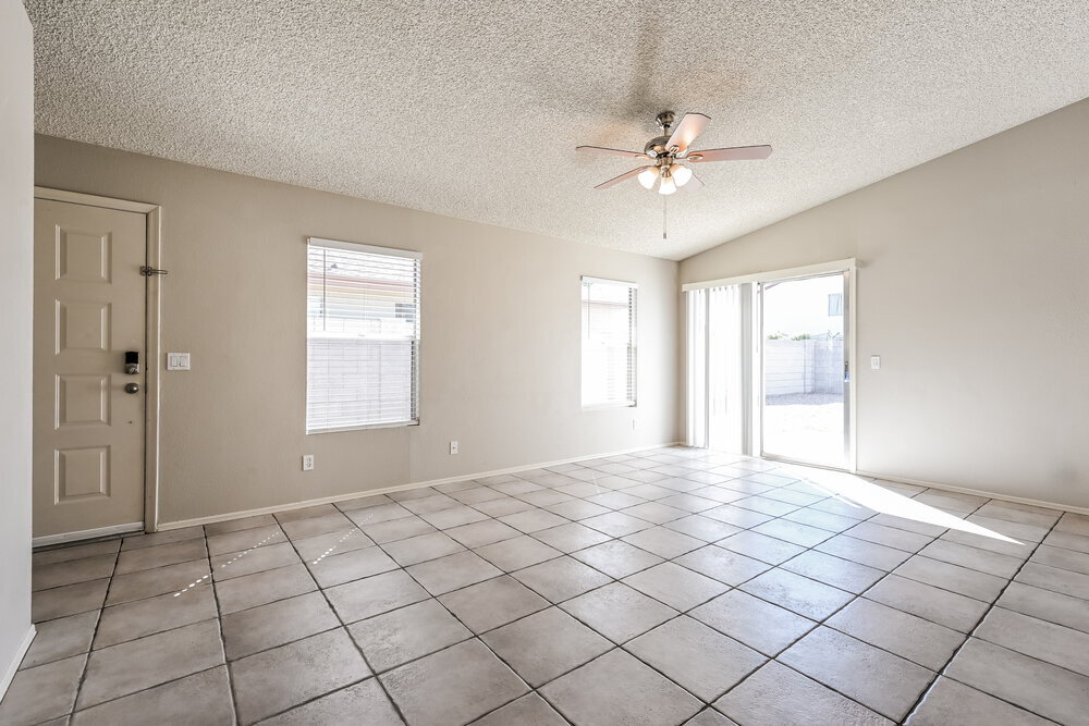 Building Photo - 4713 W Menadota Dr