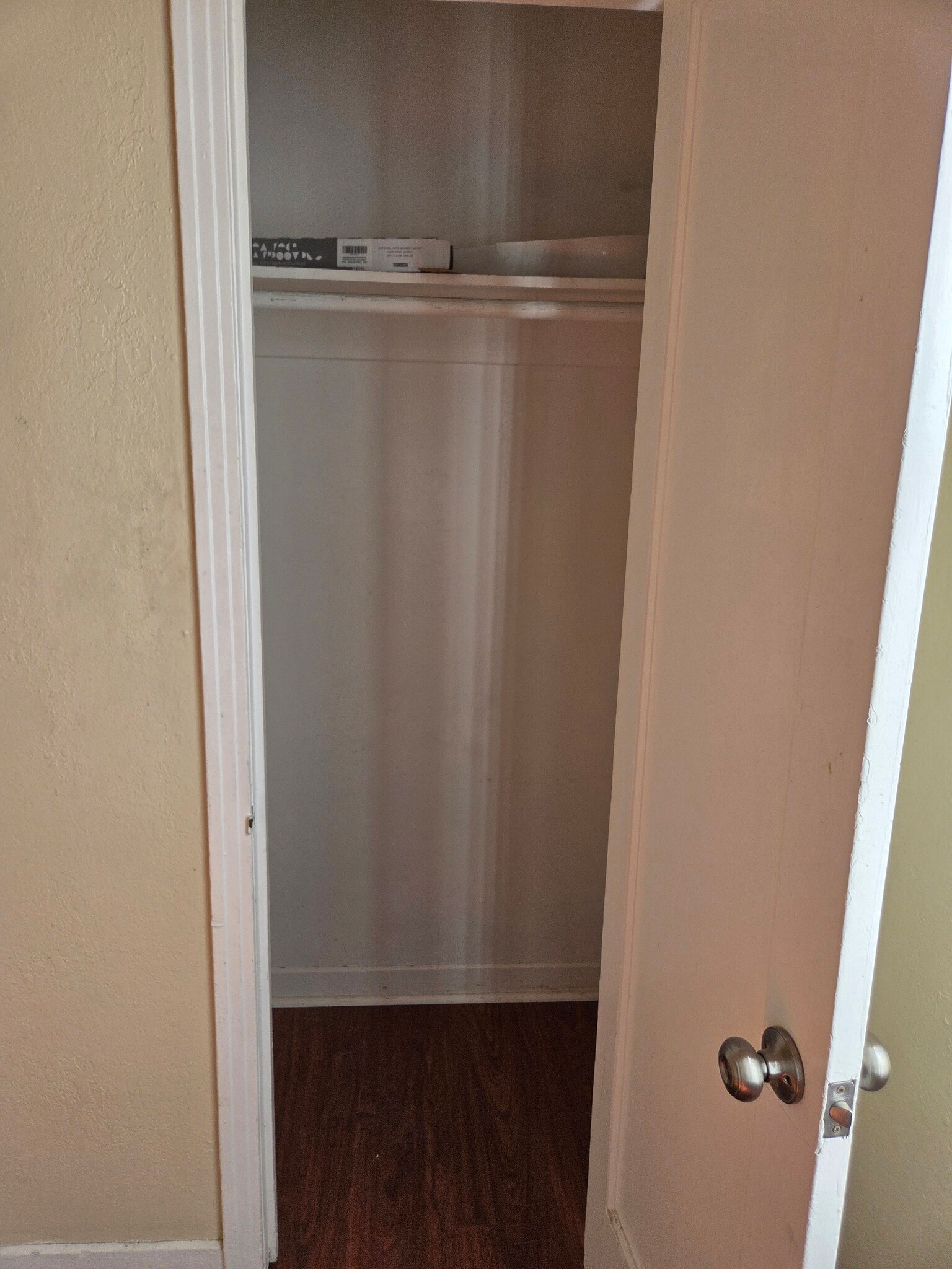 Building Photo - 468 S 6th St