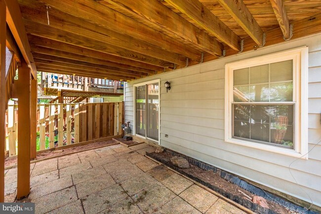 Building Photo - 12264 Dapple Gray Ct